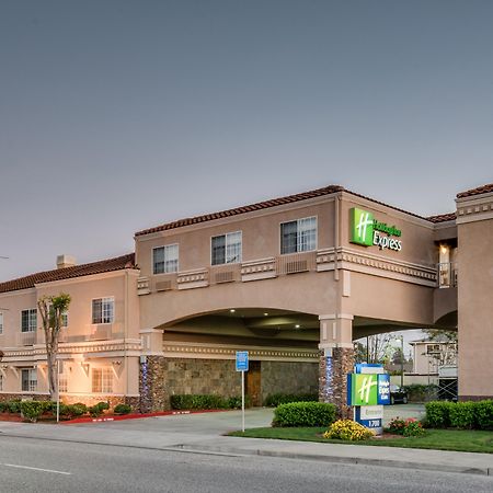 Holiday Inn Express & Suites Santa Clara By Ihg Eksteriør billede