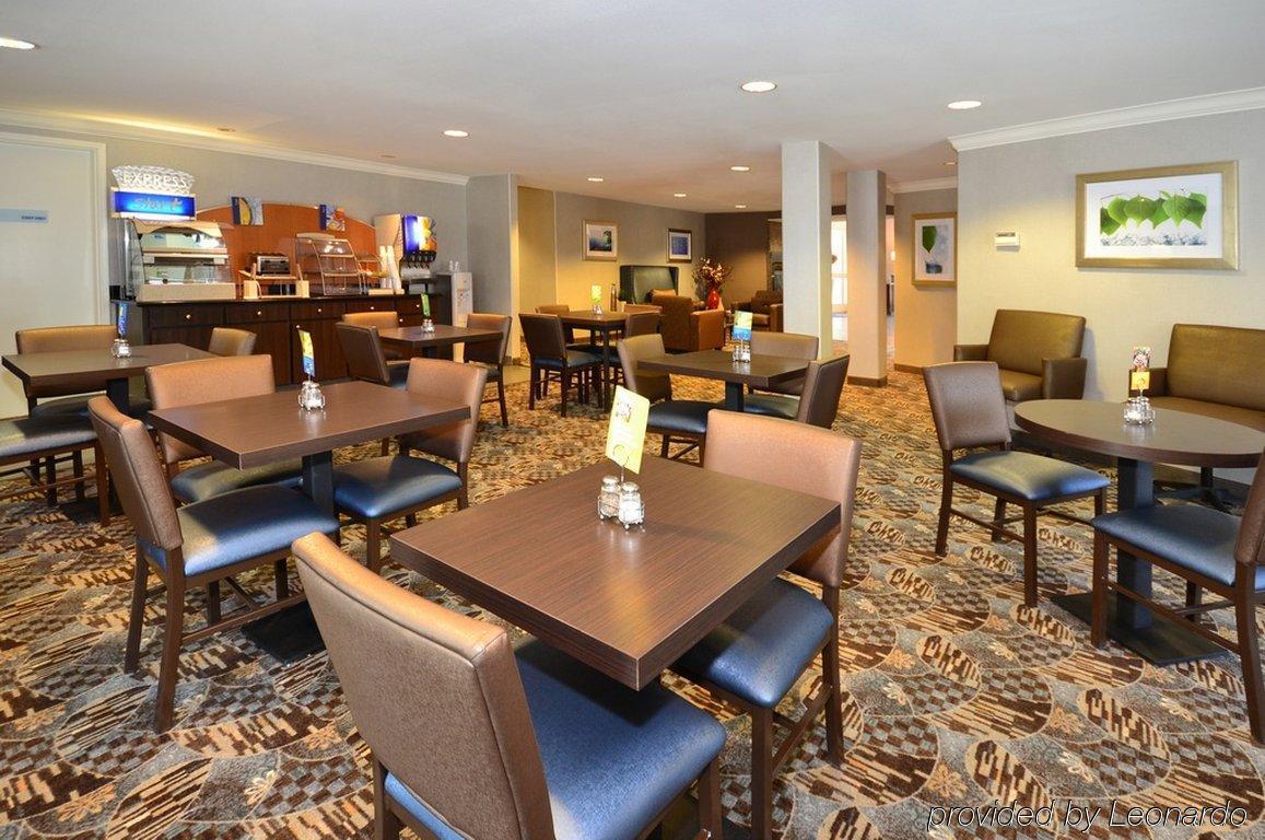 Holiday Inn Express & Suites Santa Clara By Ihg Restaurant billede